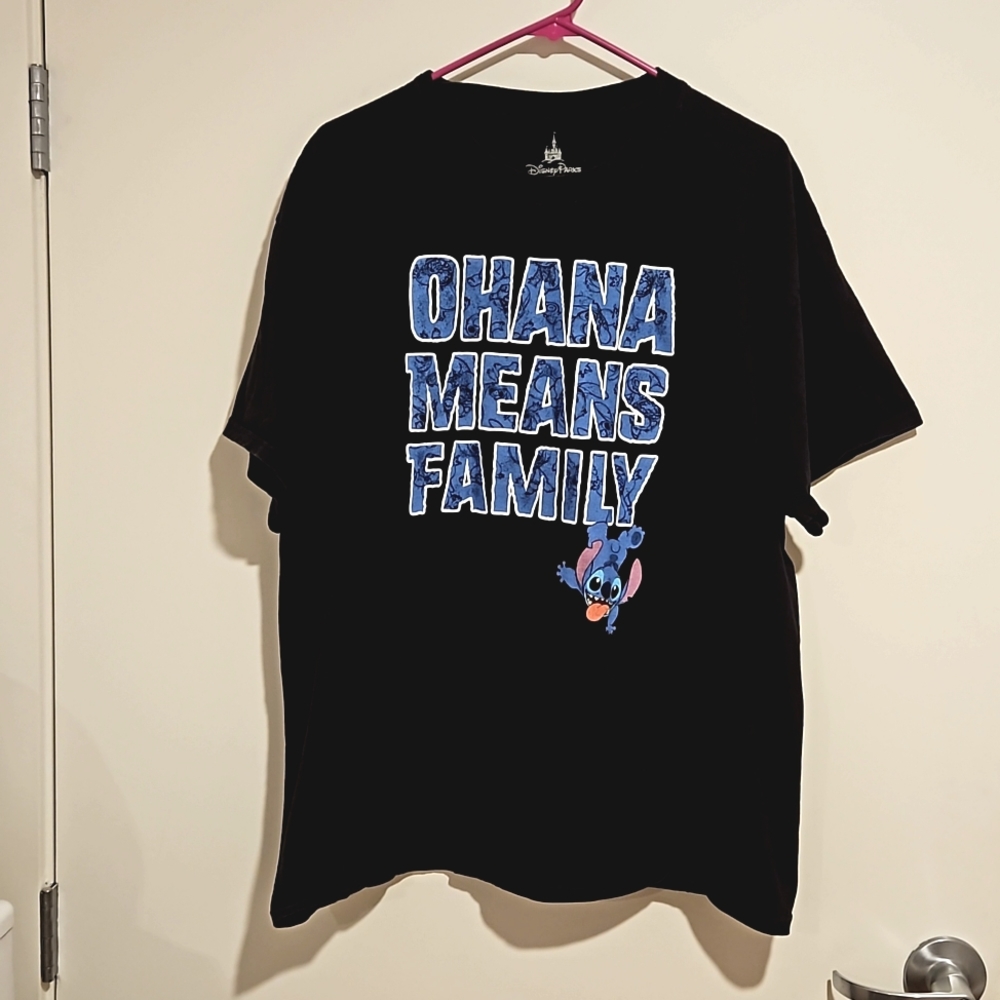 Disney Parks Stitch 'ohana means family' short sleeve graphic tee XL Movie shirt